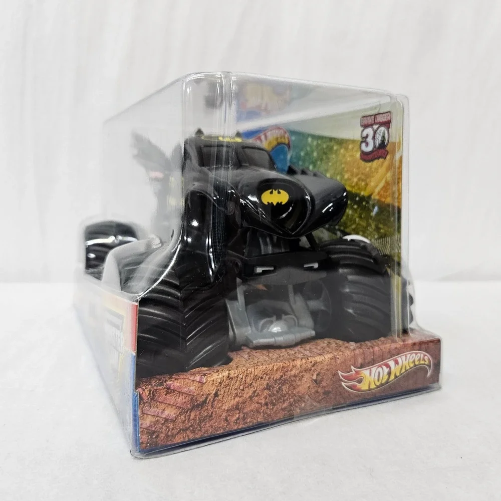 Hot Wheels Monster Jam Batman Die-Cast 1:24 30th Anniversary Damaged Box